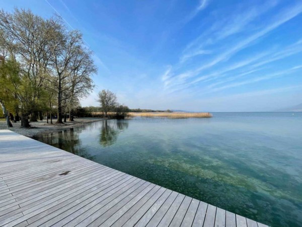 Port de Chevroux and Lake Neuchatel region